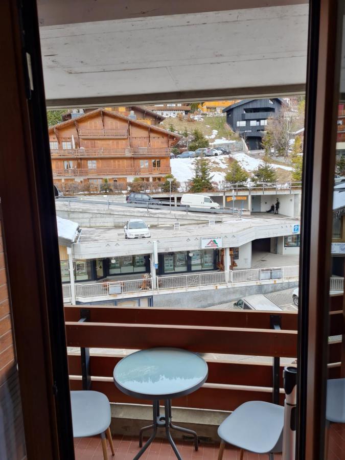 Anzere Apartment Bagian luar foto